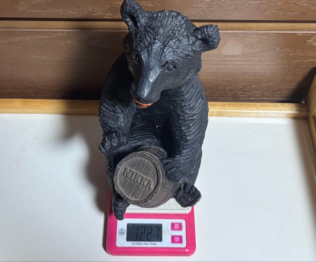 値下げ ニッカウイスキー非売品ノベルティ NIKKA樽抱き熊 /不用品 現状渡し