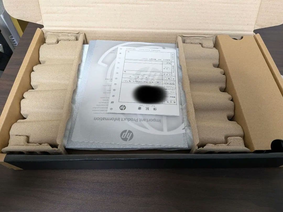 【ほぼ新品】HP OmniBook 7 Aero 13-bg 1000AU