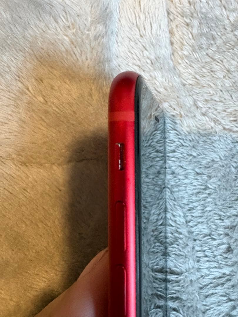 Apple iPhone 8 PRODUCT(RED) 本体　のみ