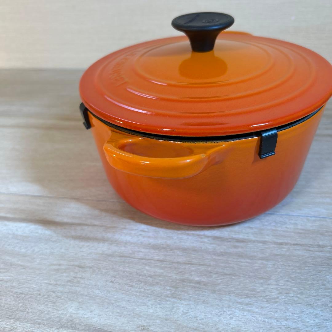ルクルーゼ　ココットロンド　18cm オレンジ　両手鍋　鍋