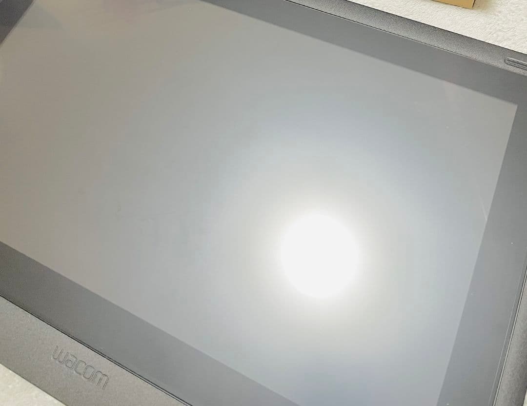 wacom cintiq 16　ワコム液タブ　保護フィルム付