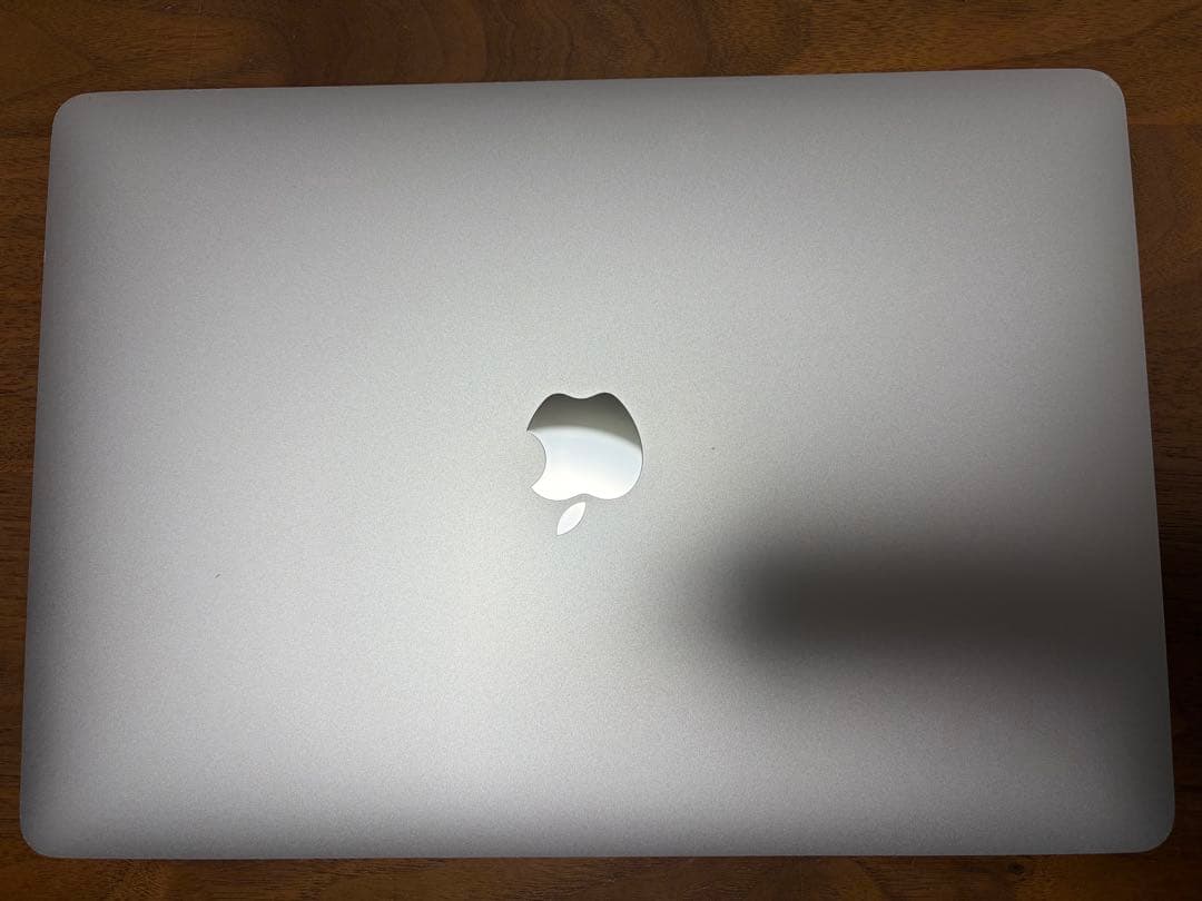 ほぼ未使用❗️MacBook Pro 2022 M2チップ 16GB&512GB