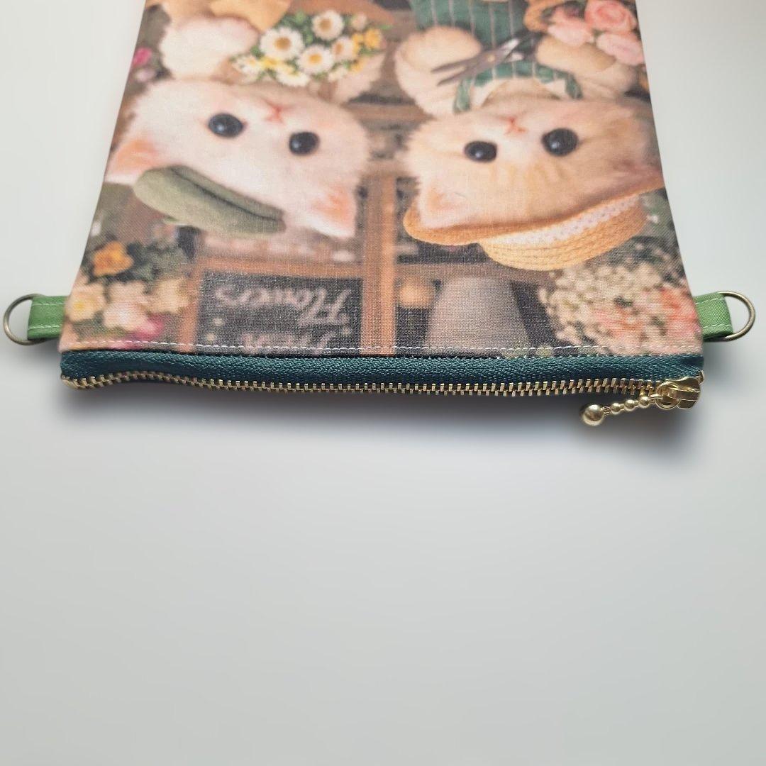 激レアねこパネル生地　ハンドメイド　フラットポーチ