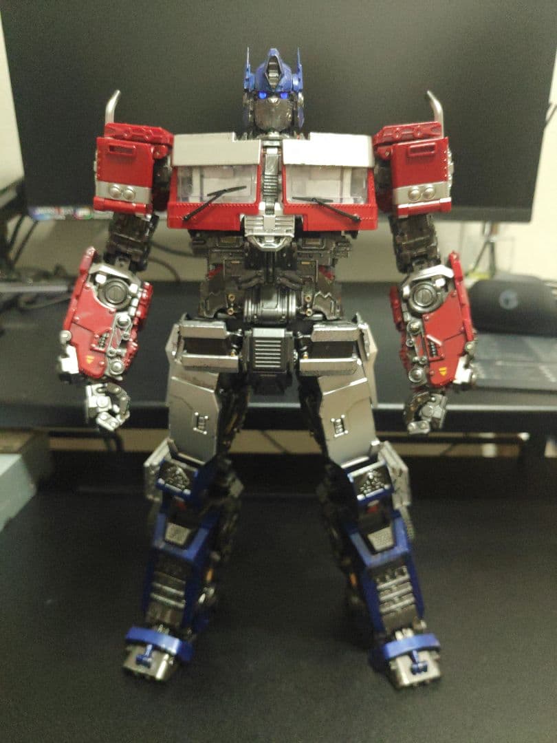BTT-02 オプティマス コマンダー
