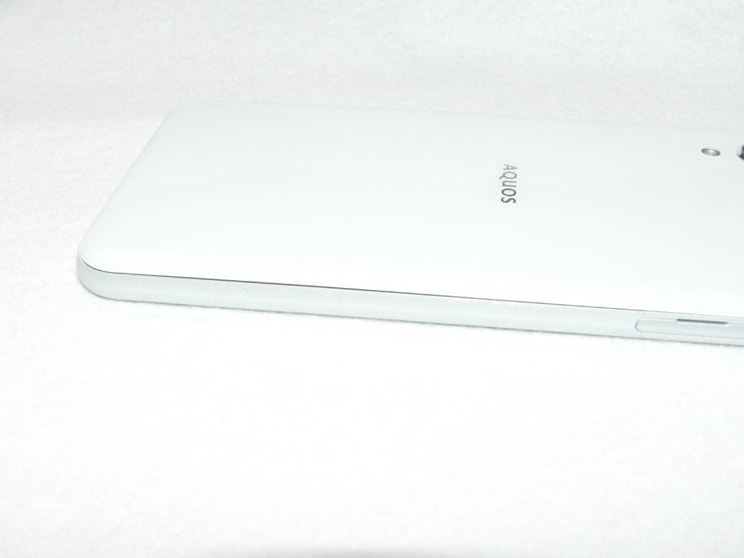 SHARP AQUOS sense3 plus 901SH SIMフリー 難あり