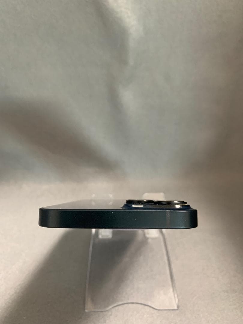 超美品　国内版　SIMフリー iPhone14 256GB ミッドナイト色