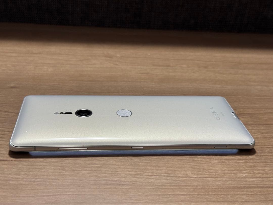 Xperia XZ3 SOV39 au 美品 箱あり 初期化済み