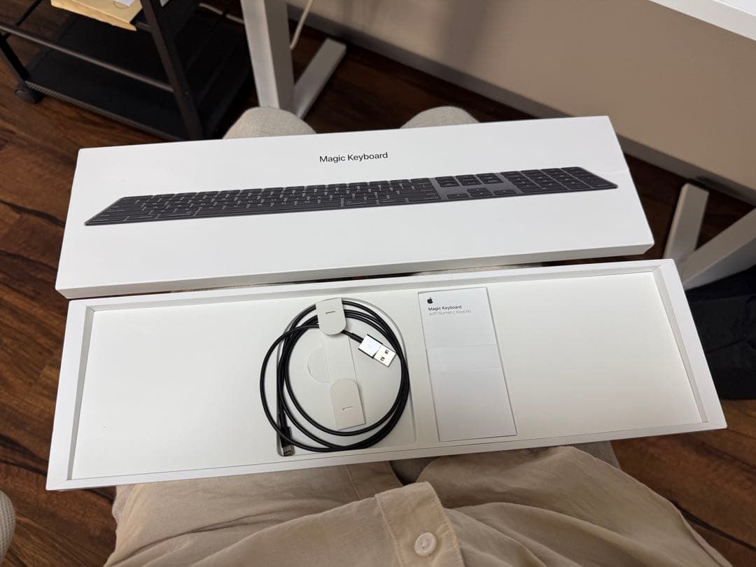 magic keyboard スペースグレー 正規品 箱付き