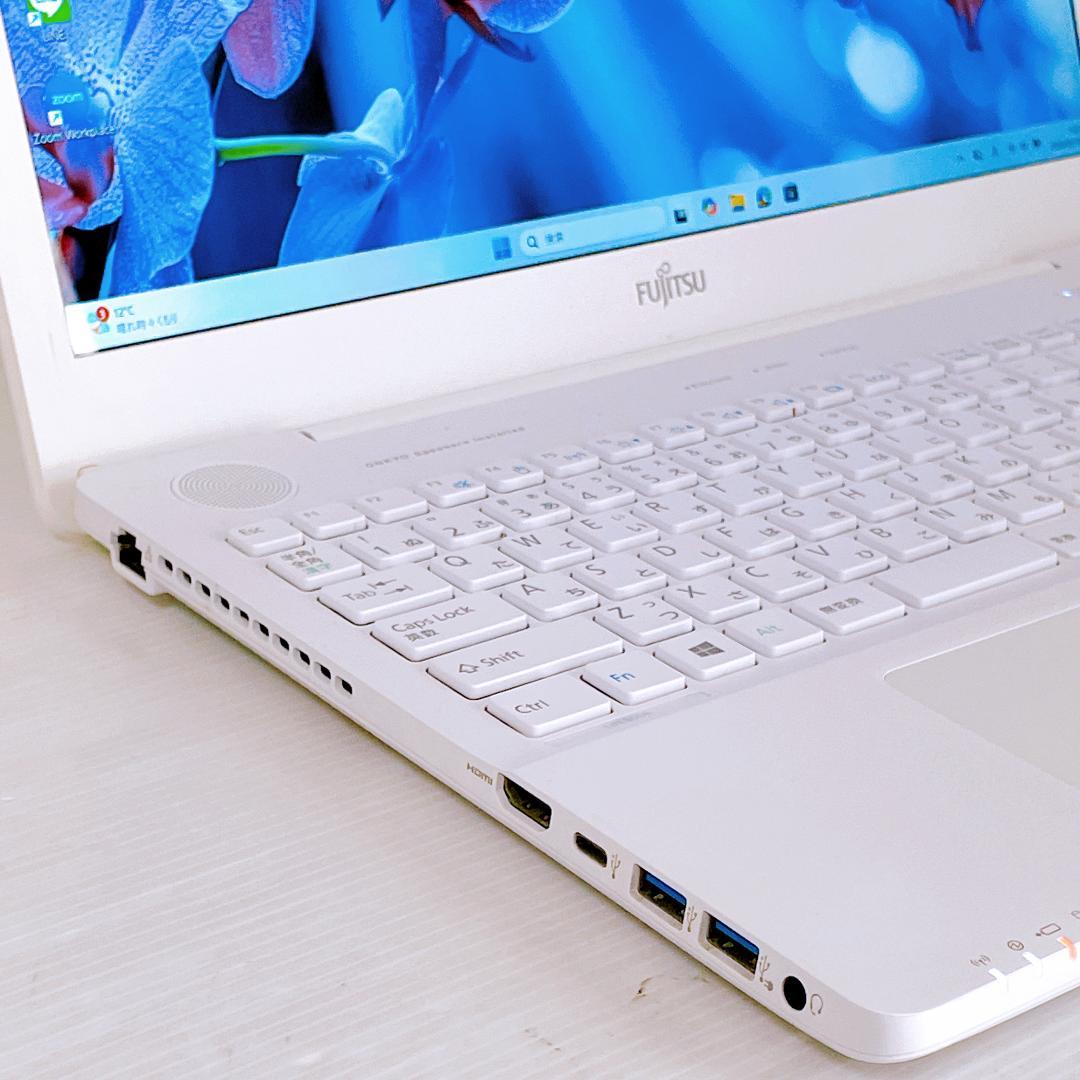 Windows11 ノートパソコン 富士通ノートPC本体 YouTubeに！