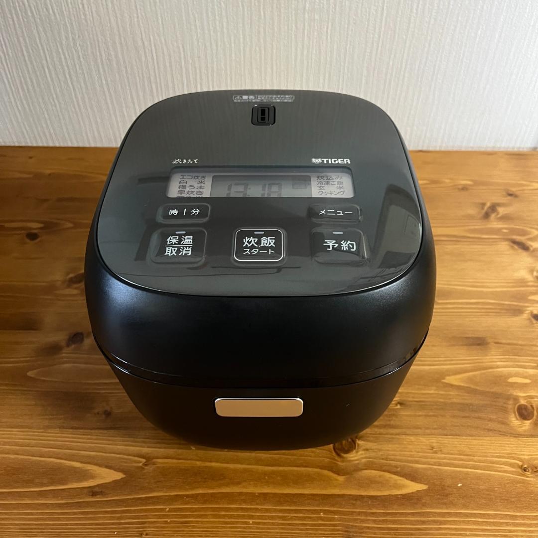 超美品 タイガー 炊きたて JBS-B055-KL メタルブラック 炊飯器 3合