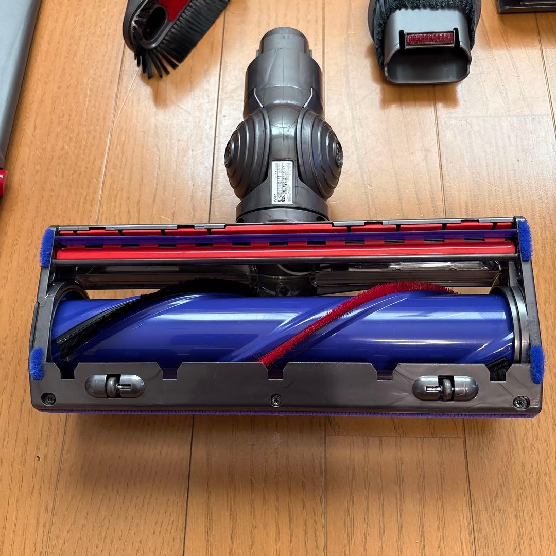 ダイソン V11 SV14 美品　スタンド付き　分解洗浄除菌整備済　NO.2