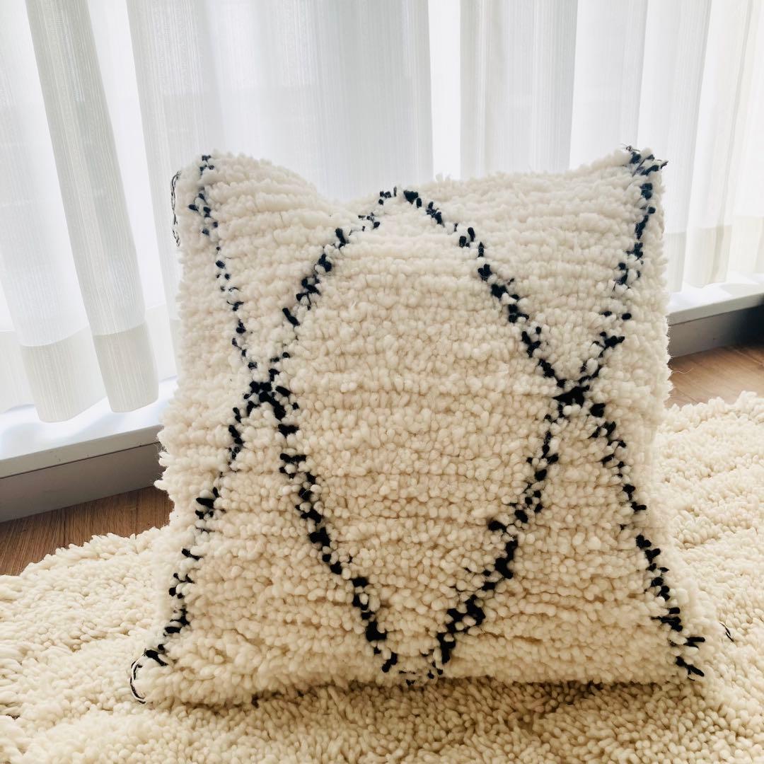 【ベニワレン】新品 クッションカバー 49cm×47cm