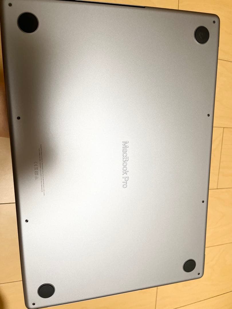 極美品Mac Pro 16インチ M1 32GB 512GB バッテリー100%