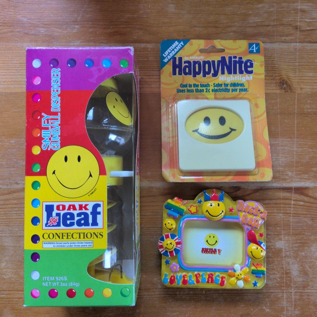 スマイリーフェイス　ナイトライト ガムボールディスペンサー　フォトフレーム