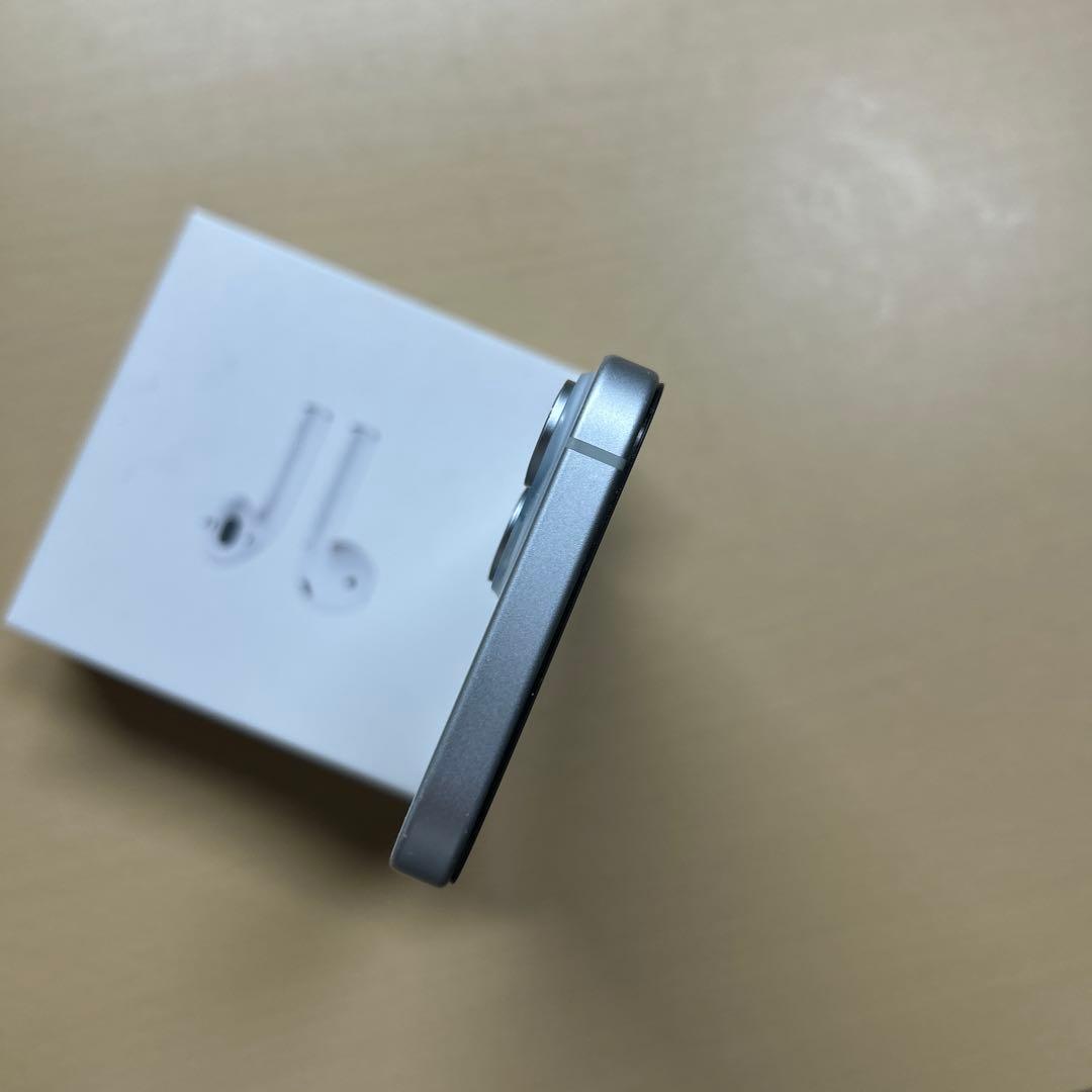 iPhone15 256GB SIMフリー　バッテリー最大容量98% 割れなし