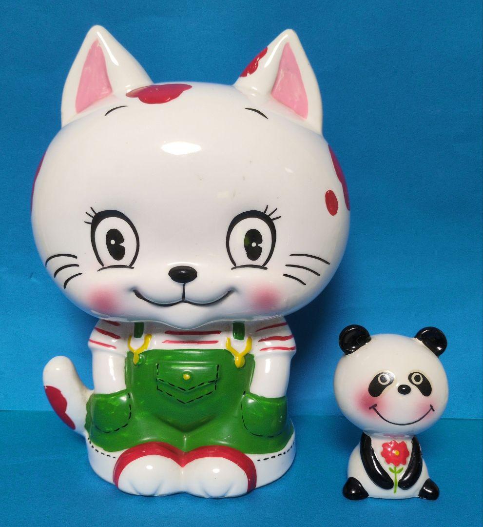 1970年代制作 内藤ルネDesign　オーバーオールを着た猫の陶器貯金箱