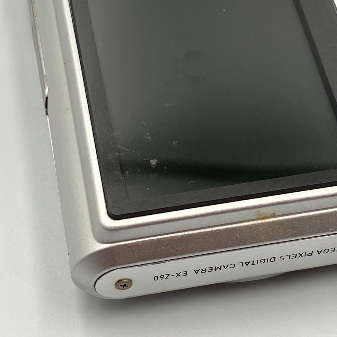 ⭐️薄型コンデジ⭐️CASIO EXILIM EX-Z60 シルバー