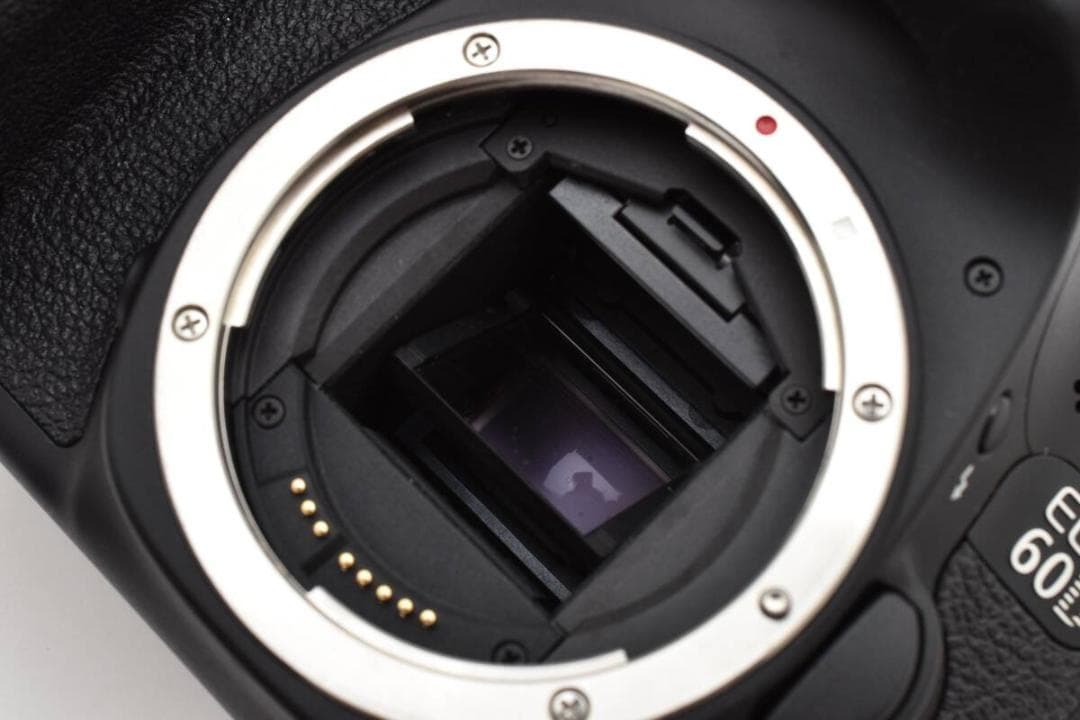 キャノン Canon EOS 60D ボディ ★シャッター回数：2,637回★
