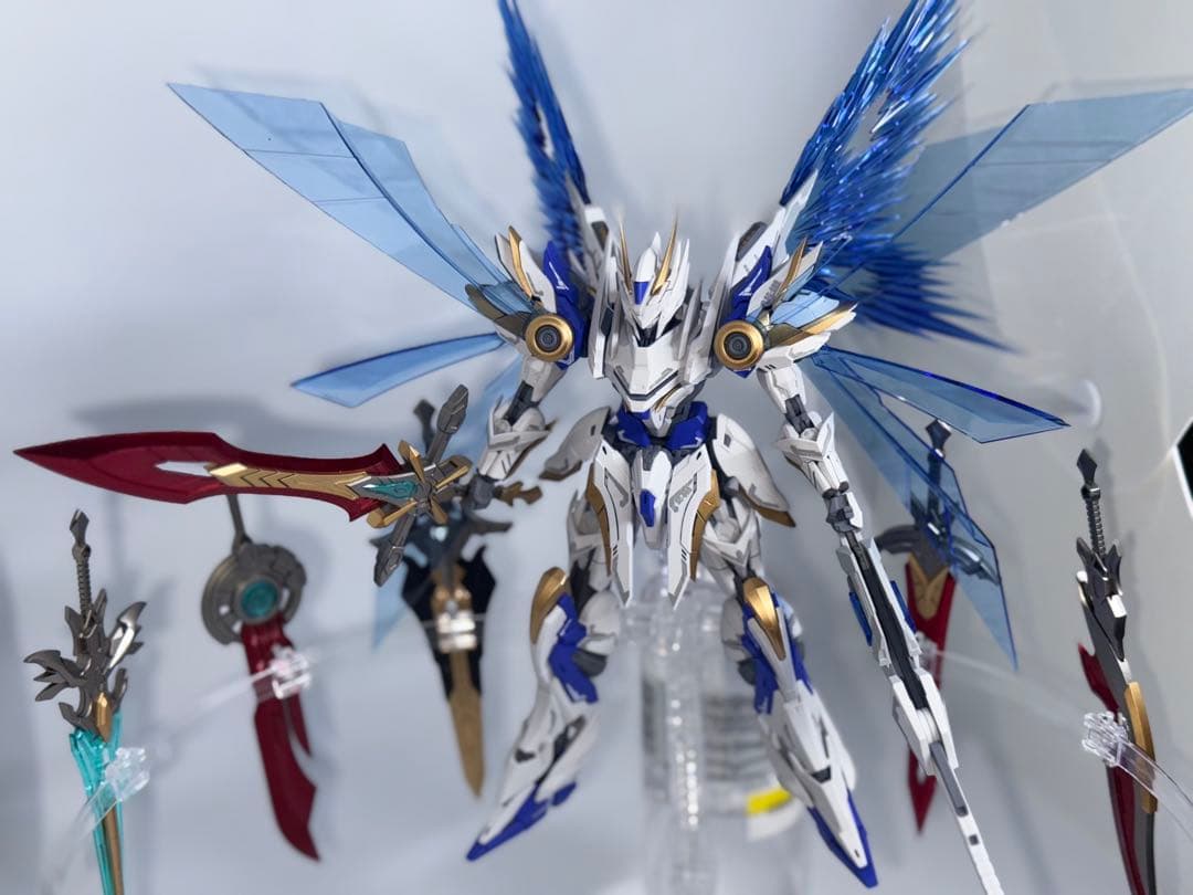 海外製　完成品1/144 SNAA 円卓の騎士　パーシヴァルRG 無限新星