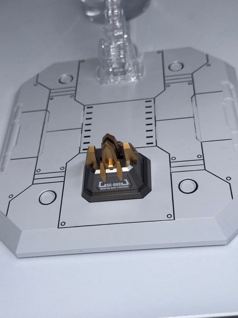 海外製　完成品1/144 SNAA 円卓の騎士　パーシヴァルRG 無限新星