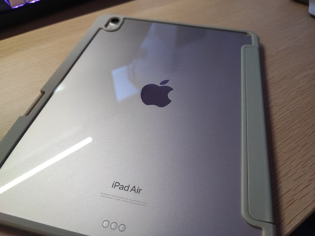 iPad Air 第5世代 256GB 10.9インチ スターライト 本体