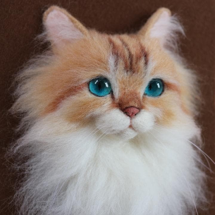 羊毛フェルト猫　フレーム　リアル可愛いブリティッシュロングヘア　壁掛け
