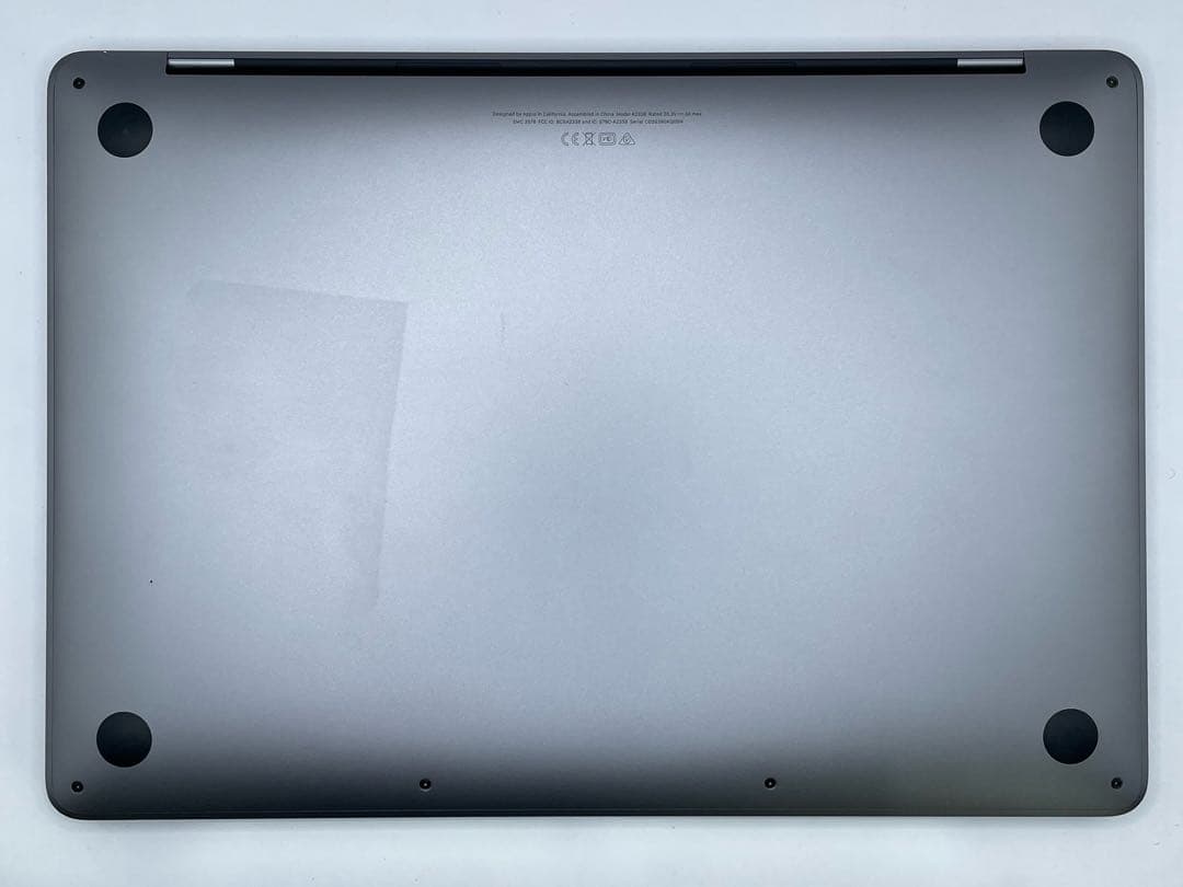 MacBook Pro 13インチ（M1, 2020) 16GB/2TB