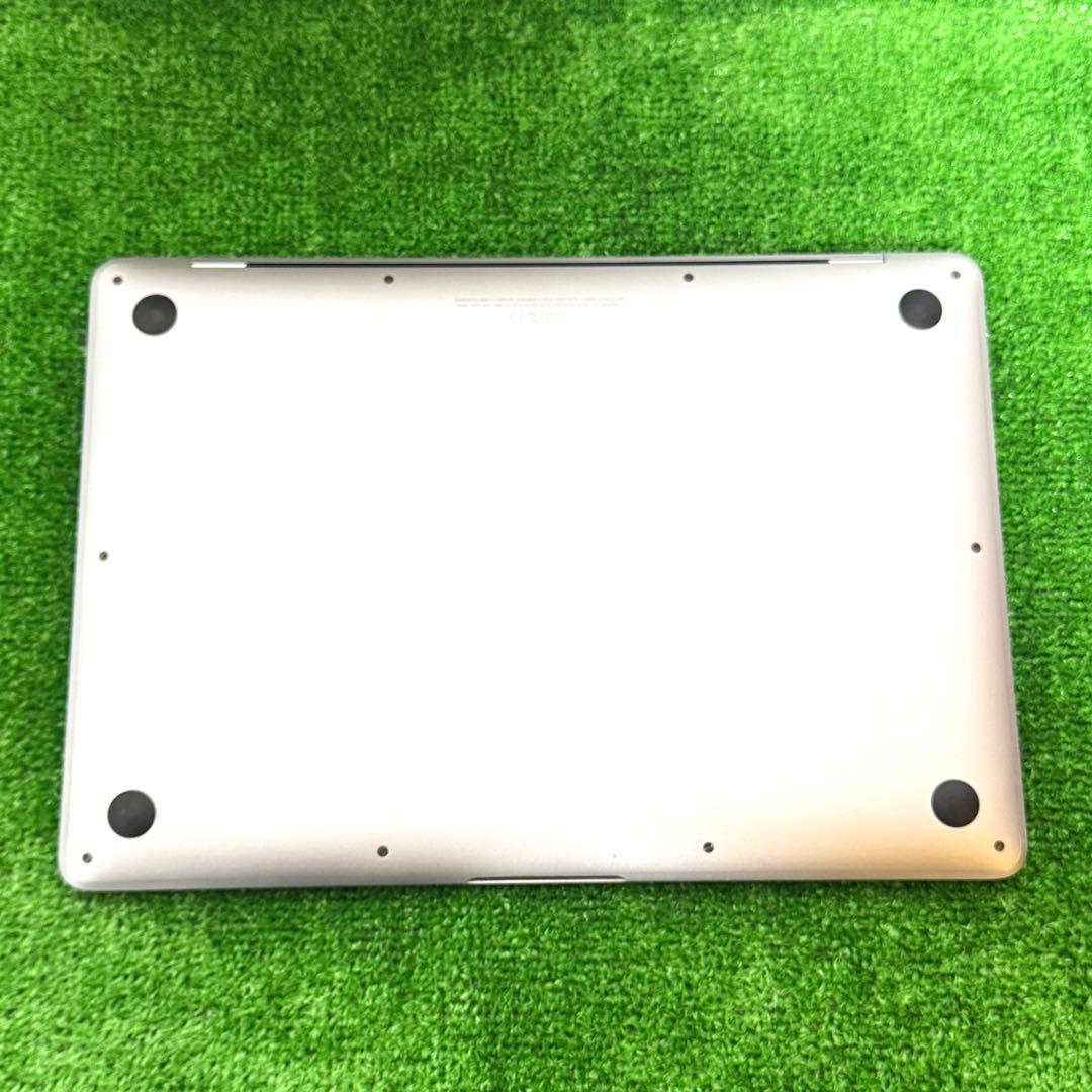 【M1】MacBook Air メモリ8GB SSD256GB ノートPC