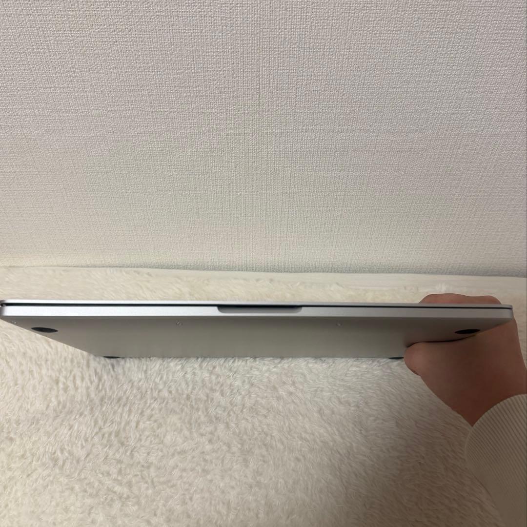 MacBook Pro 13 インチ (2020) シルバー