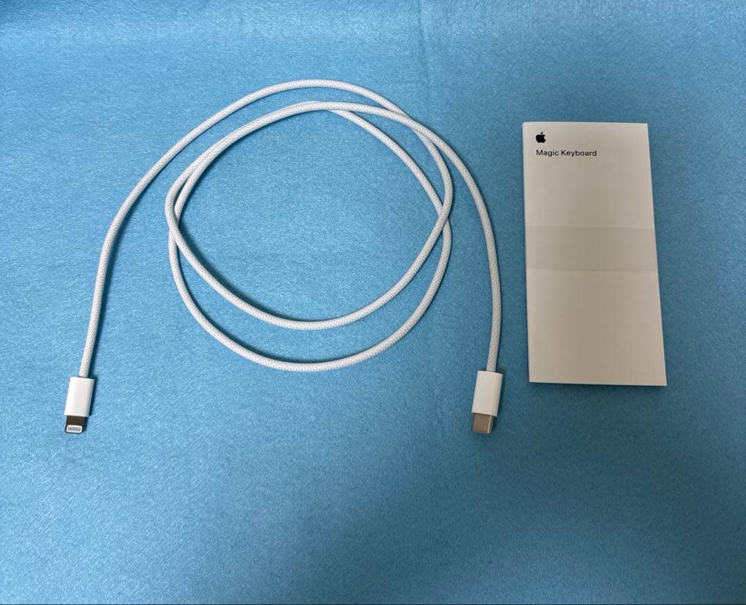 Apple Magic Keyboard　US配列　Lightningケーブル