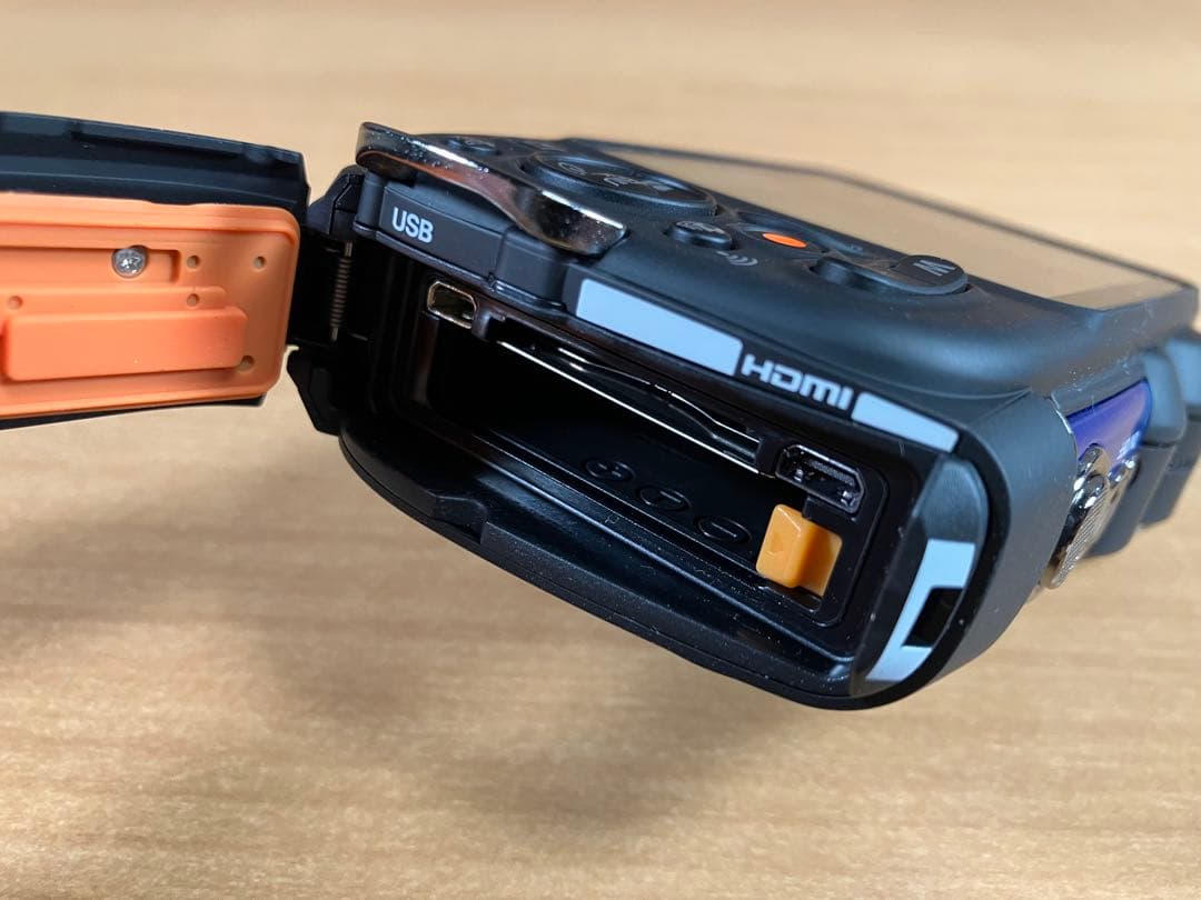 FUJIFILM FinePix XP200 ブルー