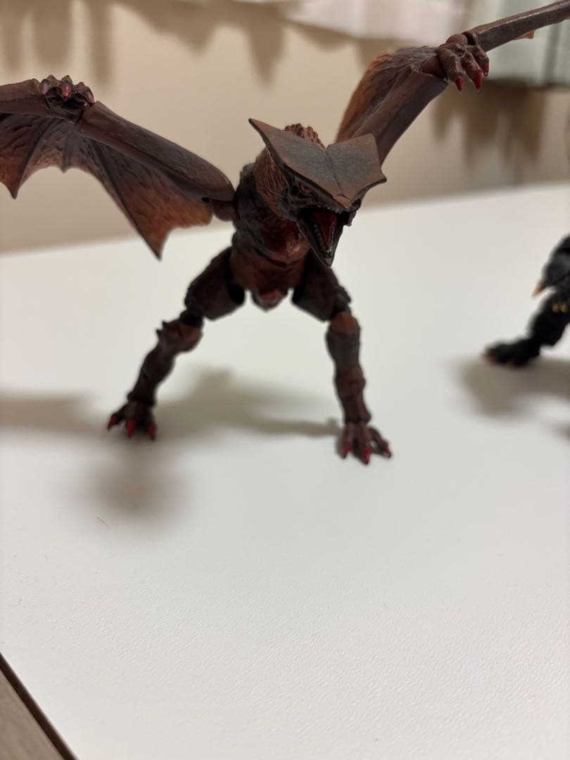 ガメラ　ギャオス　フィギュア