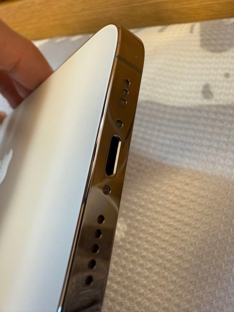 Apple iPhone 14 Pro 256GB ゴールド 本体