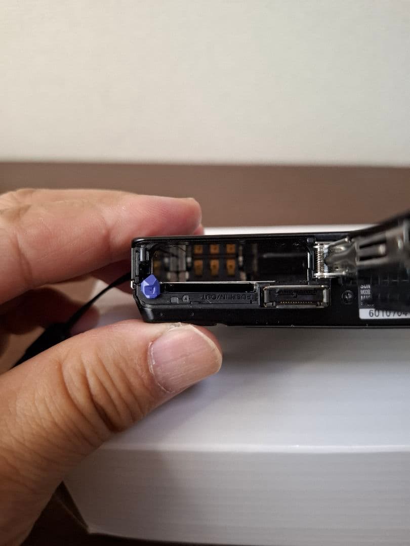 SONY Cyber-shot 　DSC-WX1 Gレンズ搭載