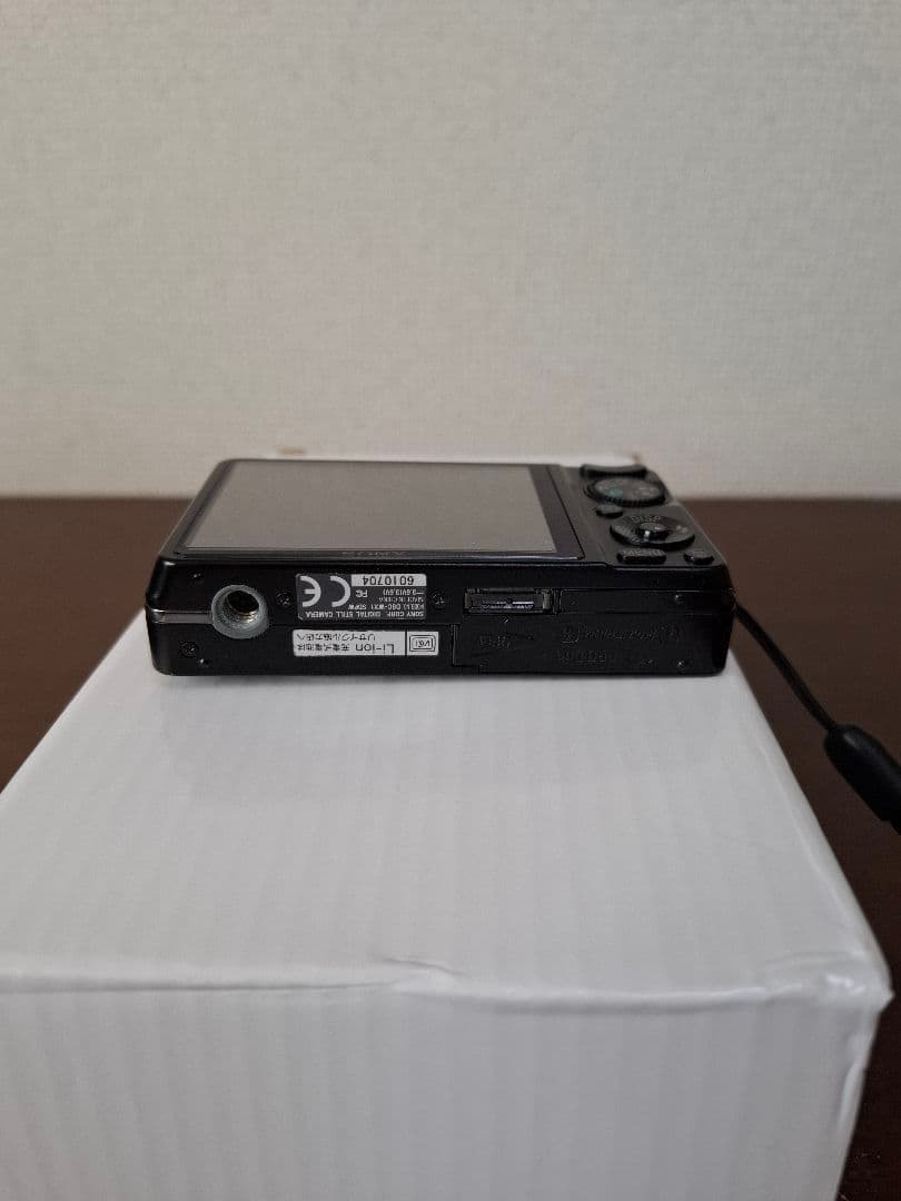 SONY Cyber-shot 　DSC-WX1 Gレンズ搭載