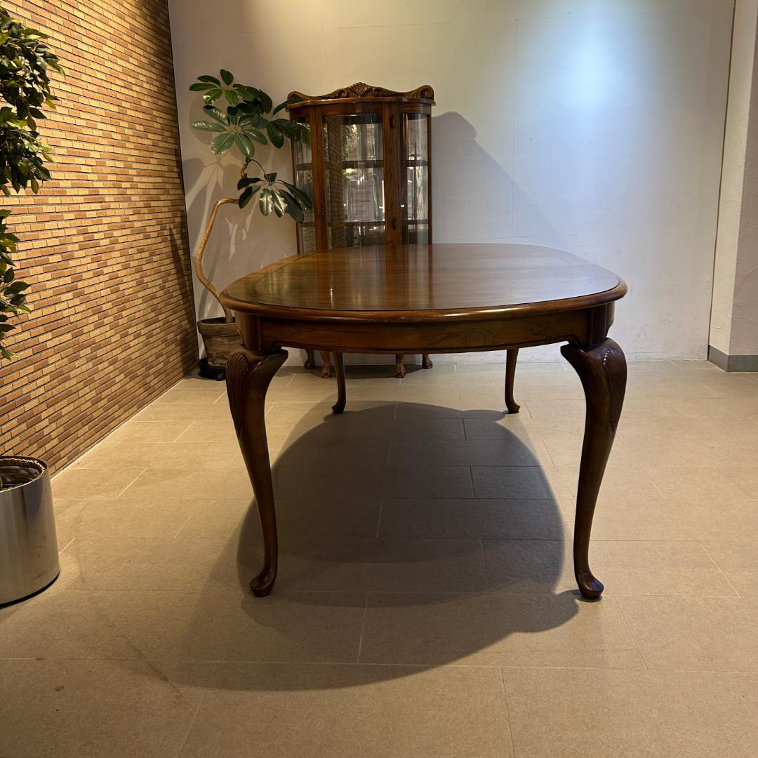 在庫一掃セール♥美品　アメリカアンティークダイングテーブル　伸長式　クラシカル