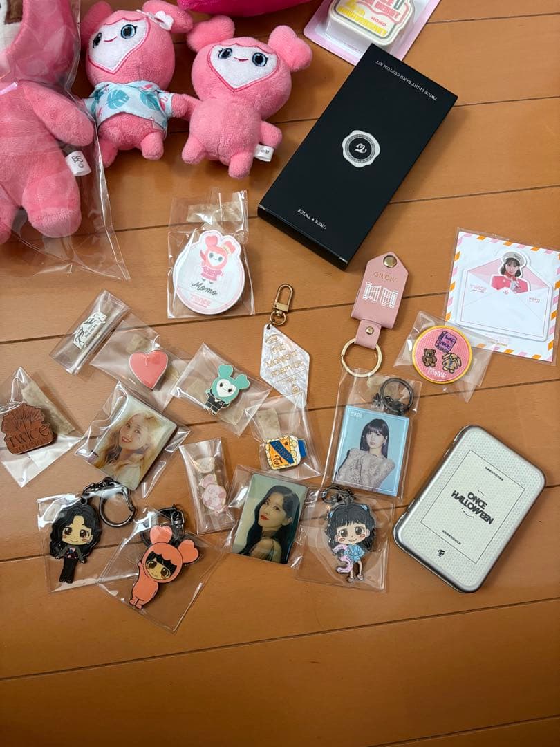 TWICE モモグッズ集