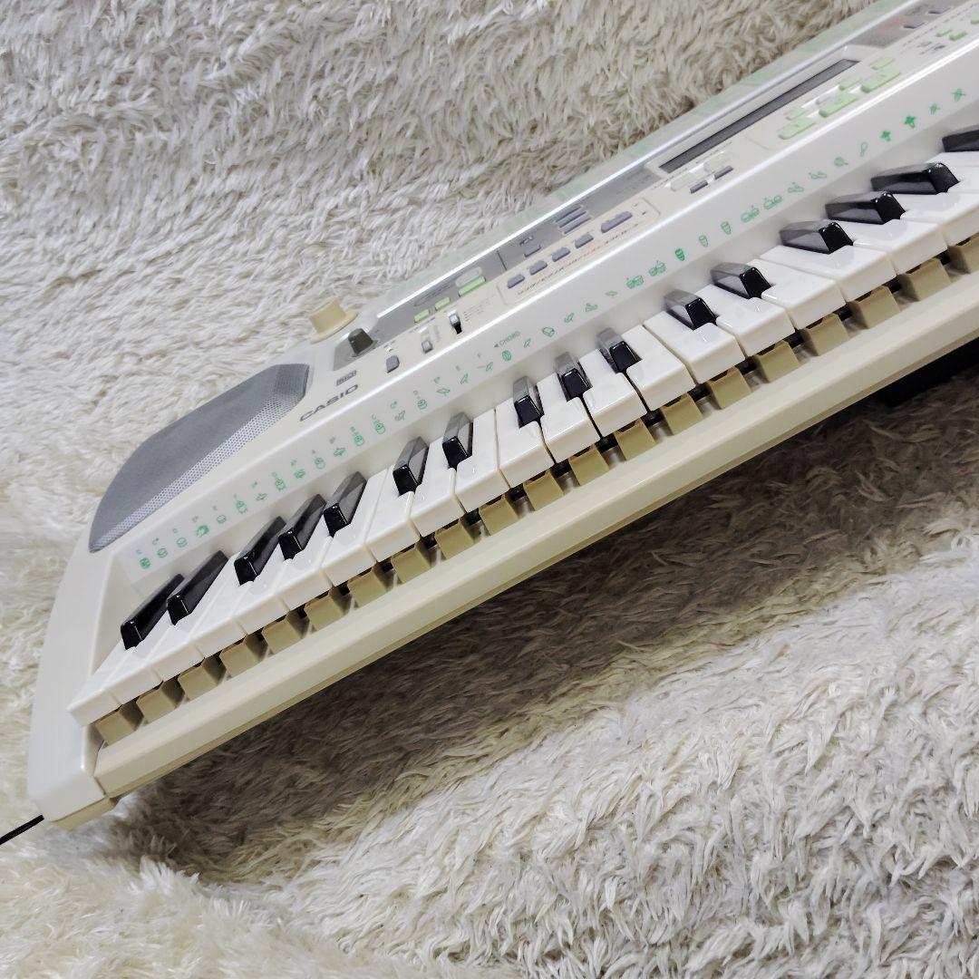 【良品】CASIO LK-58 電子キーボード 光ナビゲーション マイク カシオ