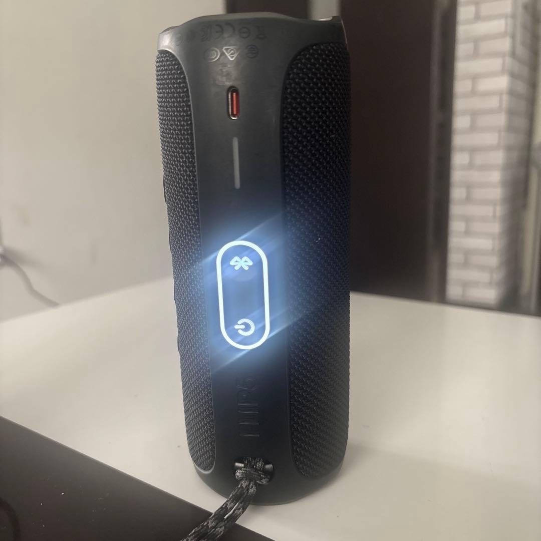 スピーカー・ウーファー JBL flip5