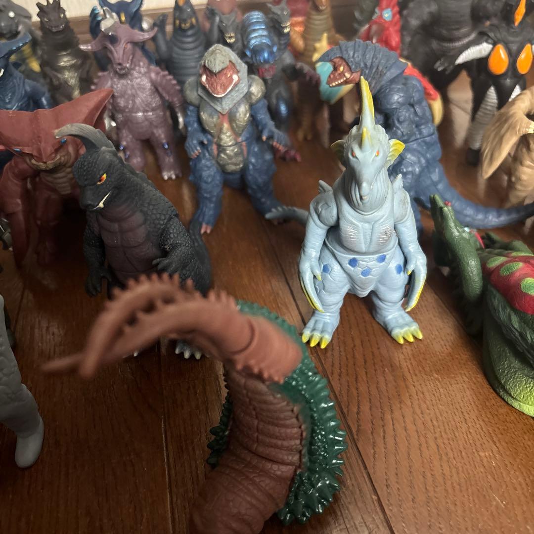 d*3様 怪獣フィギュアセット 27体