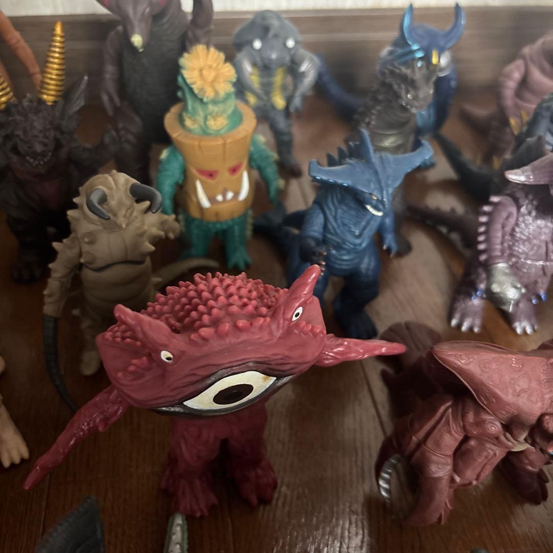 d*3様 怪獣フィギュアセット 27体