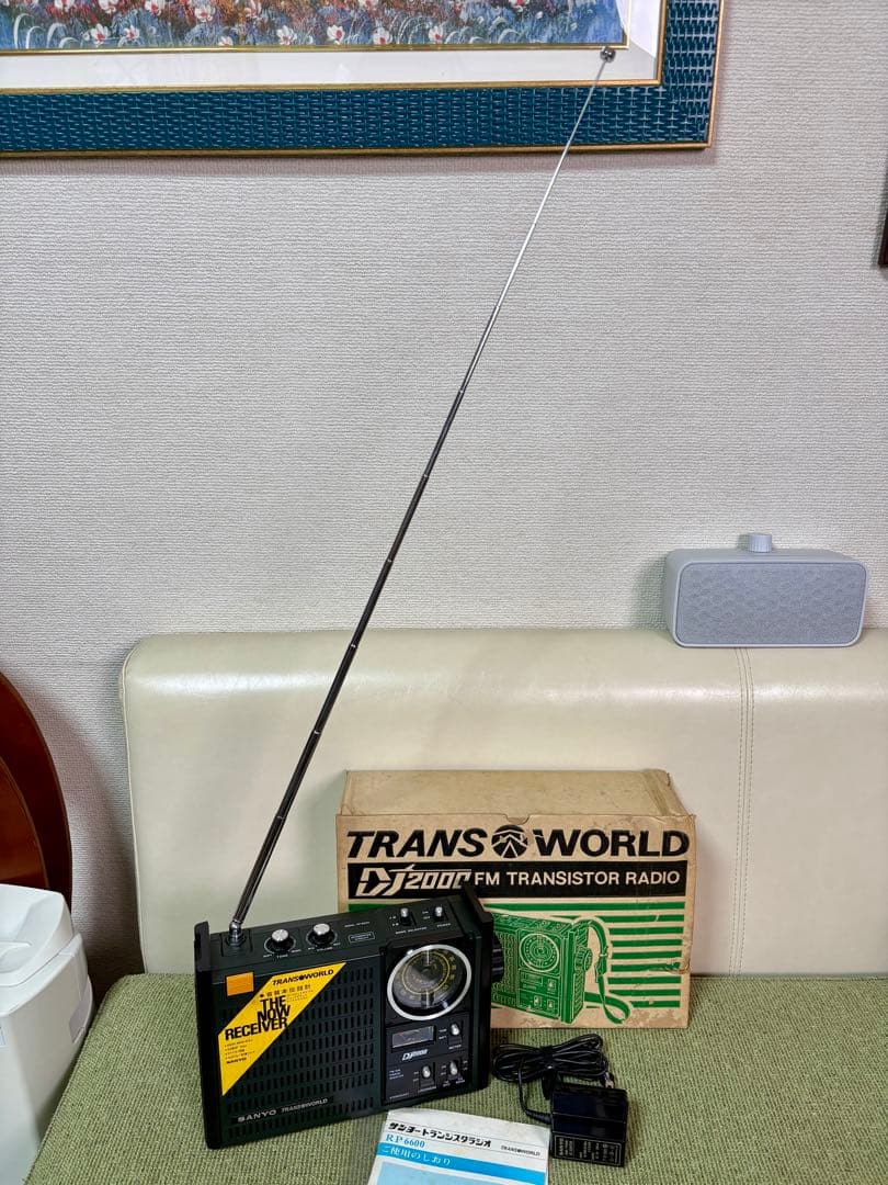 未使用？　日本製　サンヨー　TRANSWORLD RP 6600 ラジオ受信機