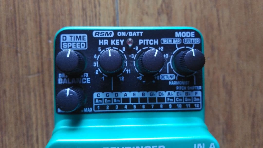 BEHRINGER　ベリンガー　US60 ハーモニスト　中古
