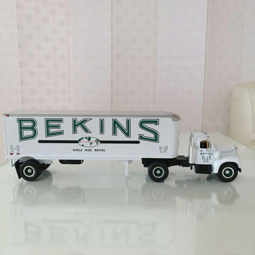ファーストギア　1960 B-61 Mack トラクター　1/34
