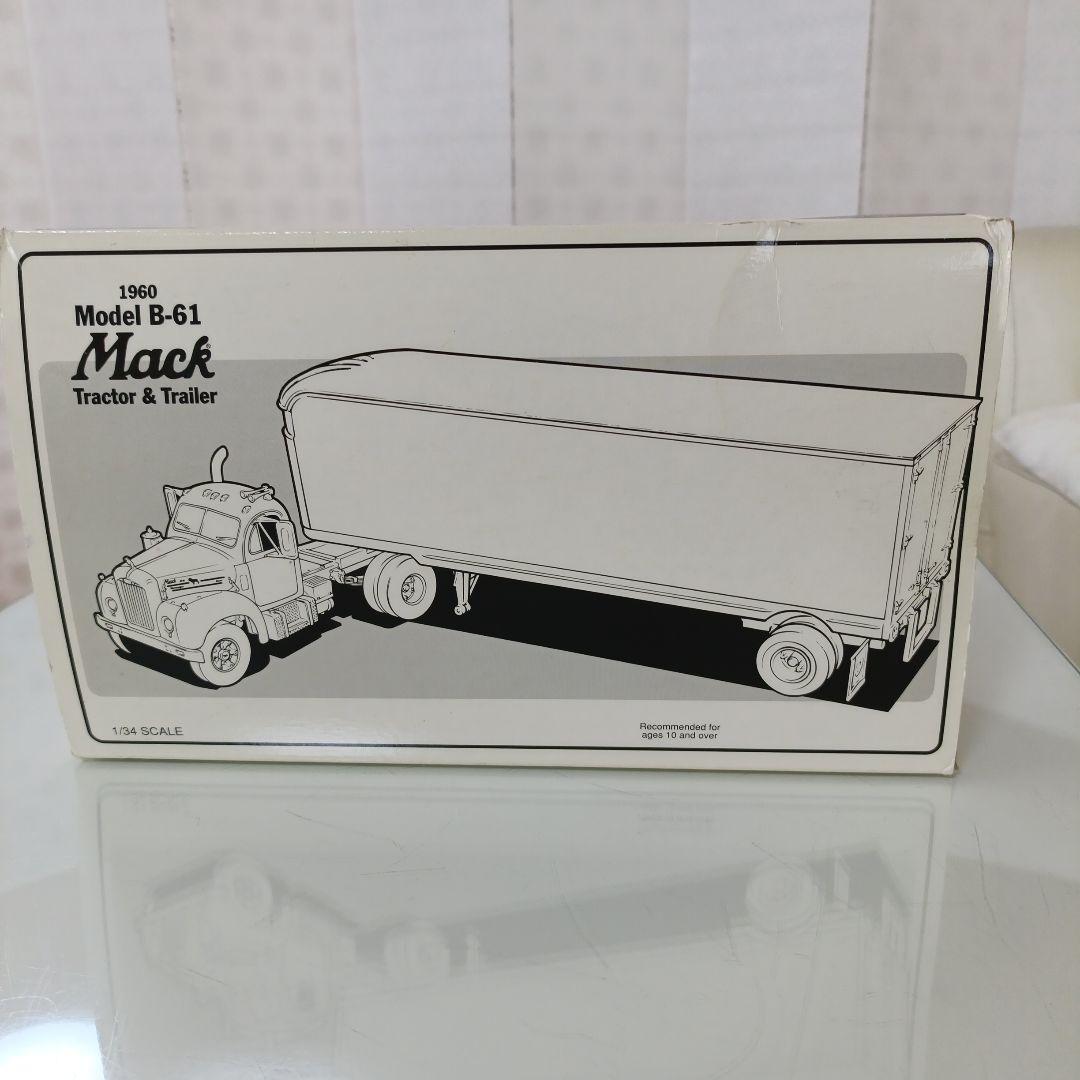 ファーストギア　1960 B-61 Mack トラクター　1/34