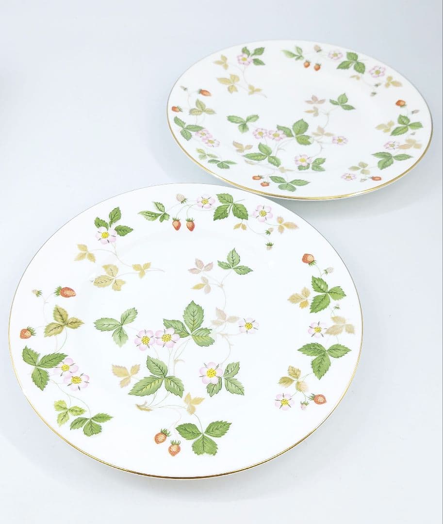Wedgewood ワイルドストロベリー カップ&ソーサー&プレート 8点