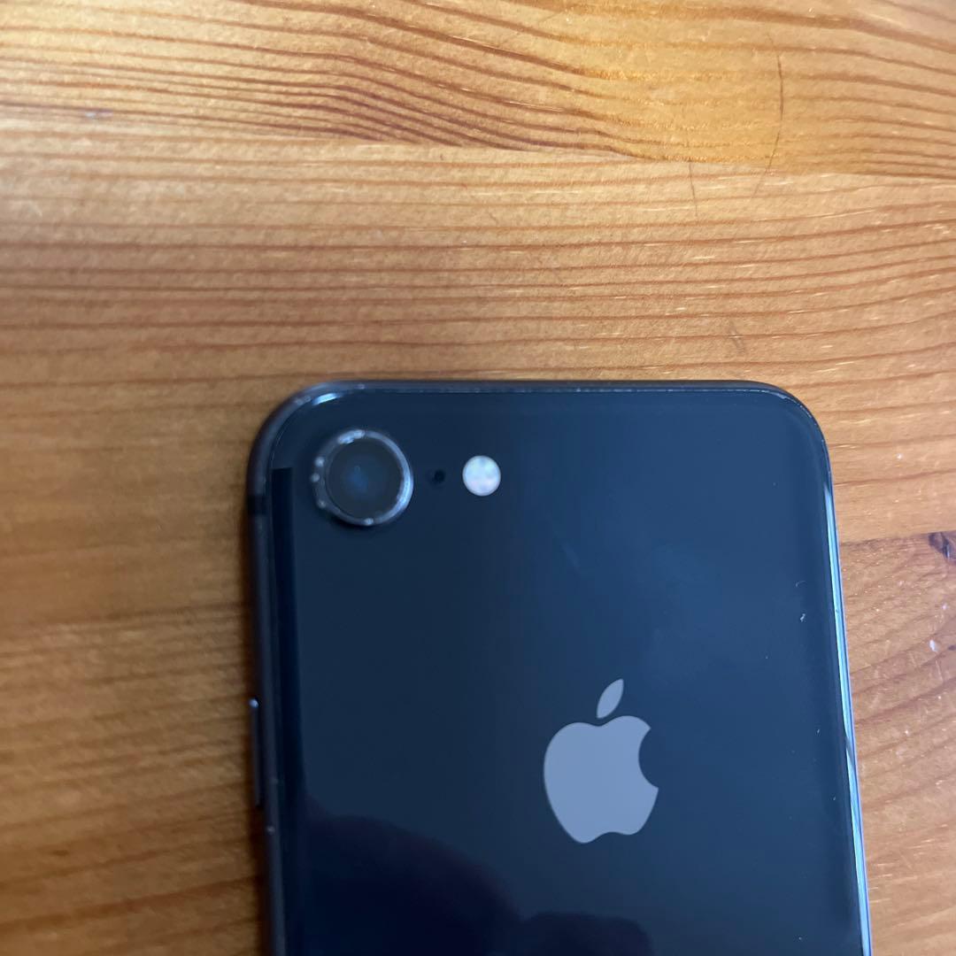Apple iPhone 8 ブラック　SIMフリー