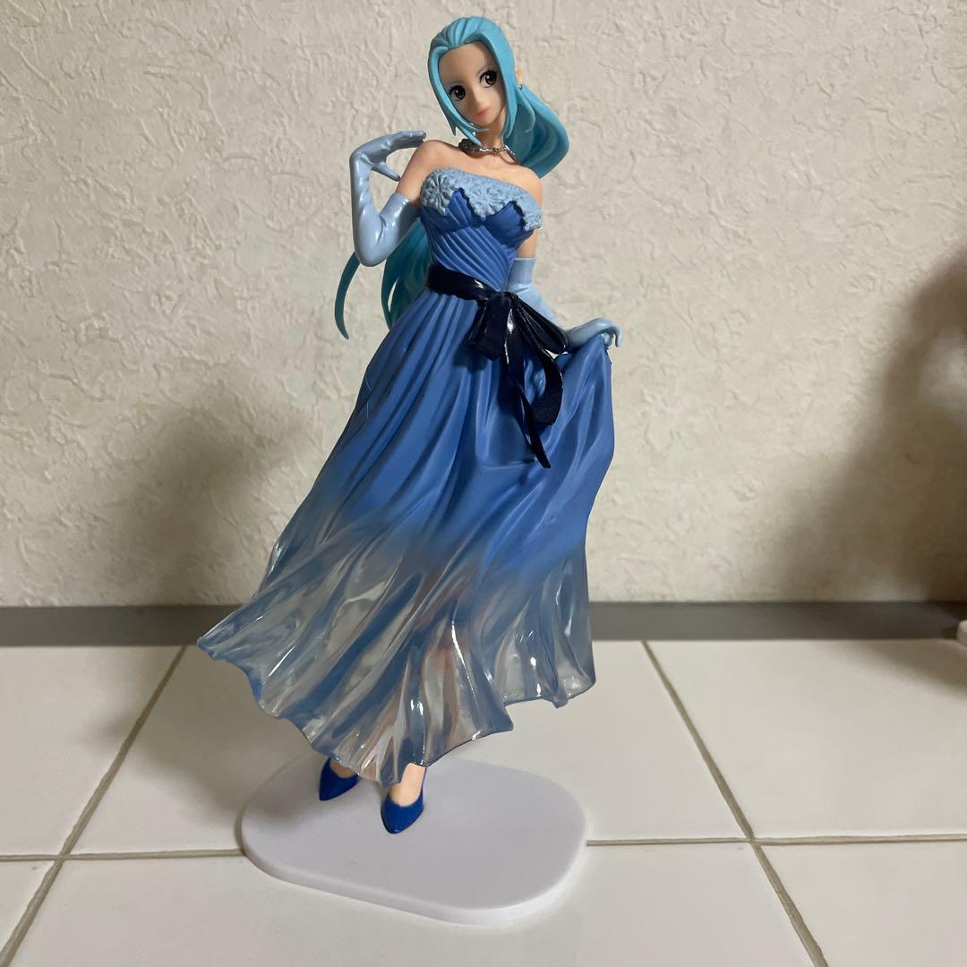 「ワンピース」 LADY EDGE：WEDDING 4体セット