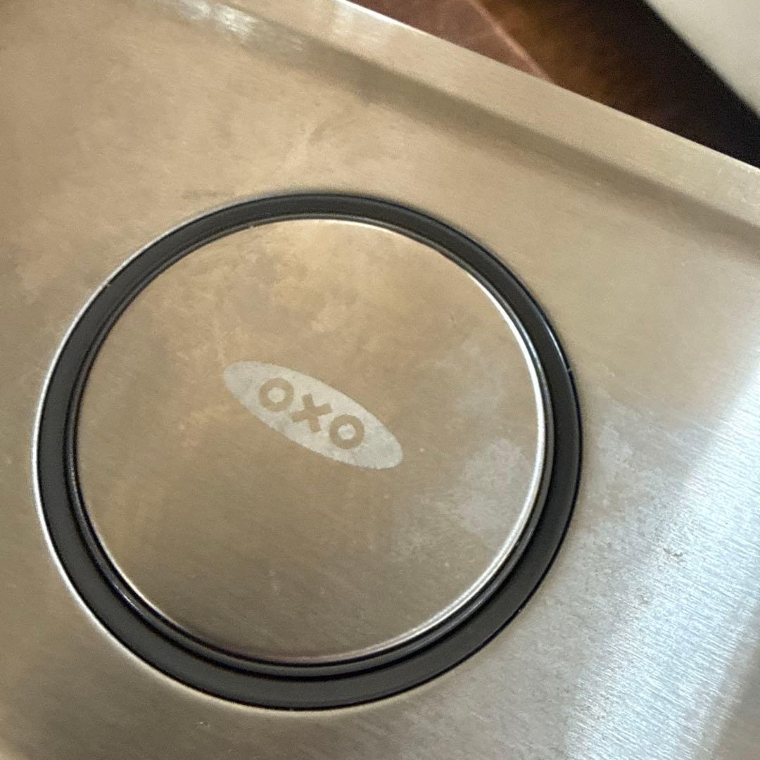 OXO プラスチック 密閉 1.6L ステンレス ポップコンテナ ３個 保存容器