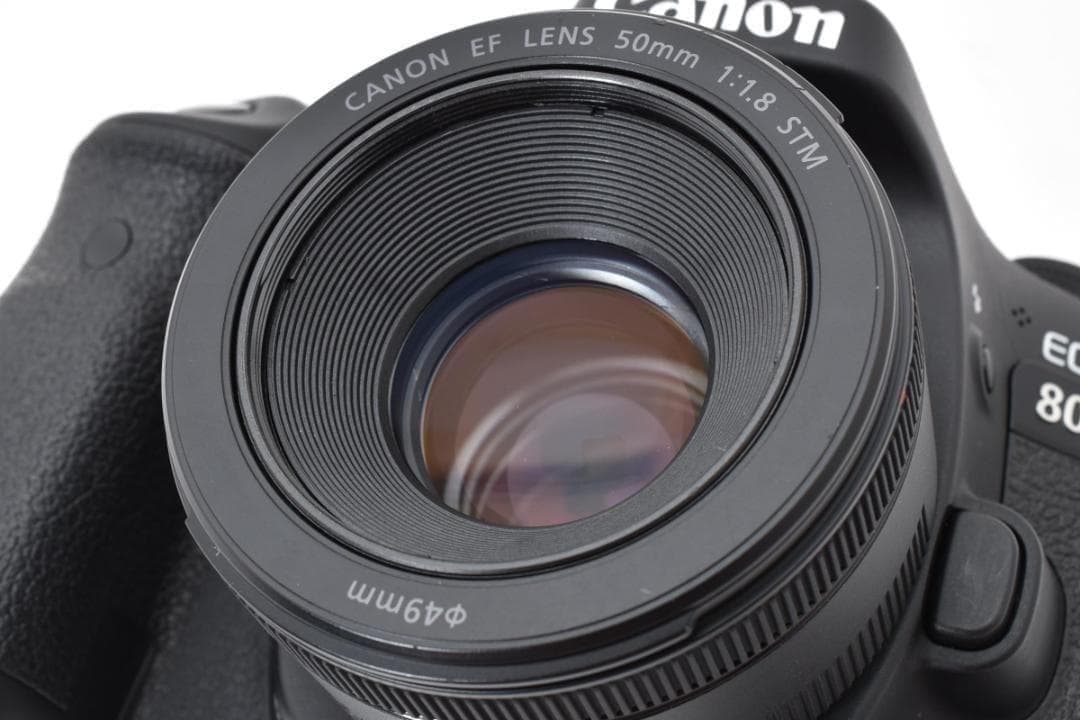 ■美品■ キヤノン　Canon EOS 80D+EF 50mm F1.8 STM